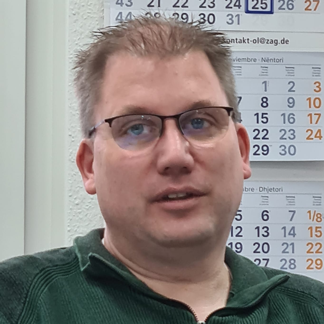 sophie moore avatar image